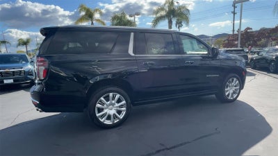 2023 Chevrolet Suburban High Country