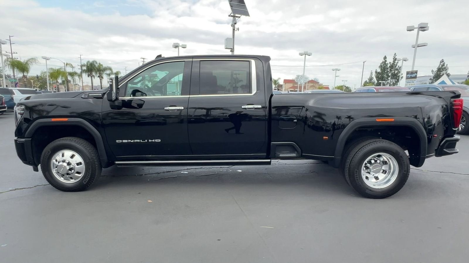 2024 GMC Sierra 3500 HD Denali Ultimate DRW