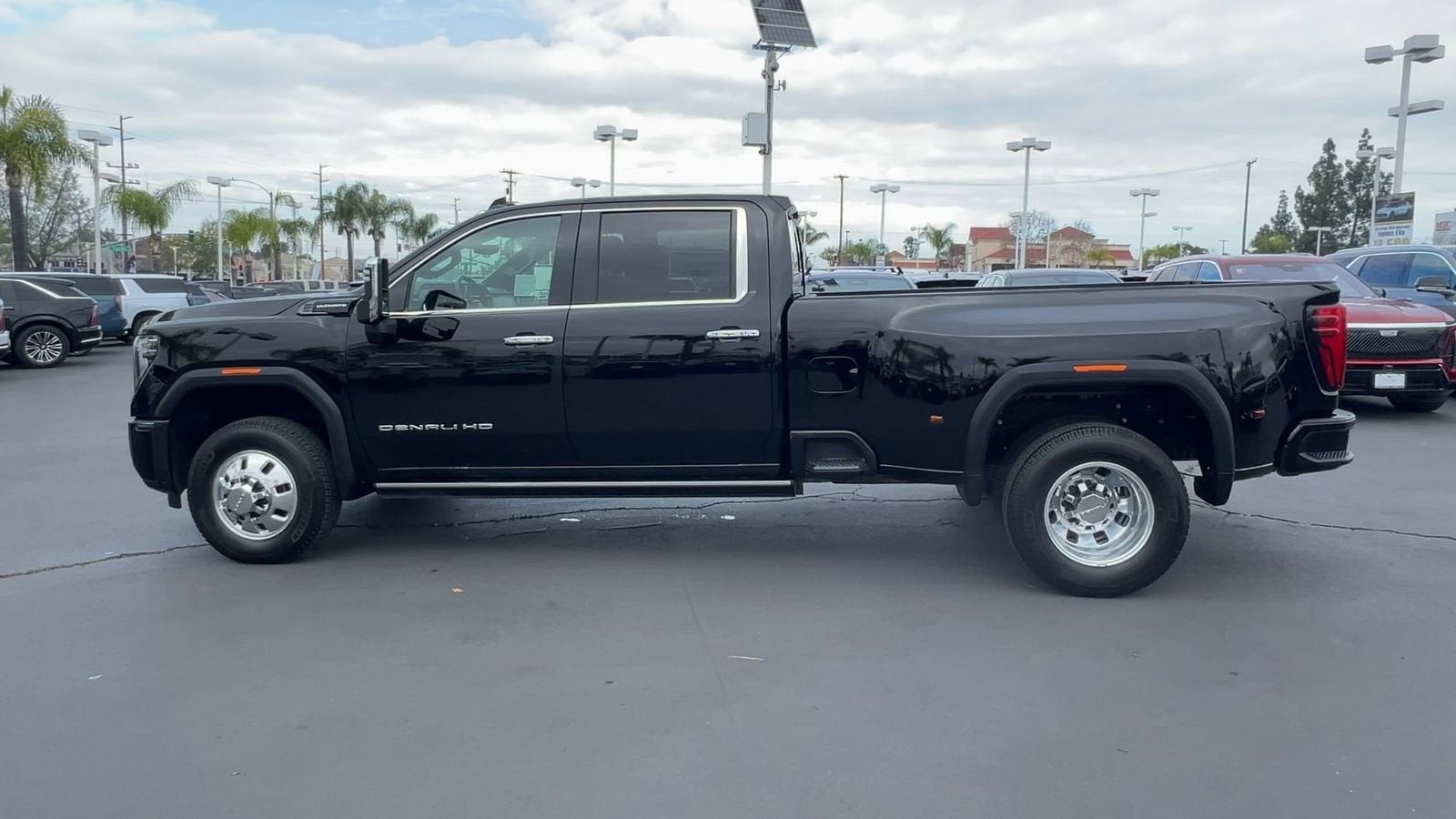 2024 GMC Sierra 3500 HD Denali Ultimate DRW