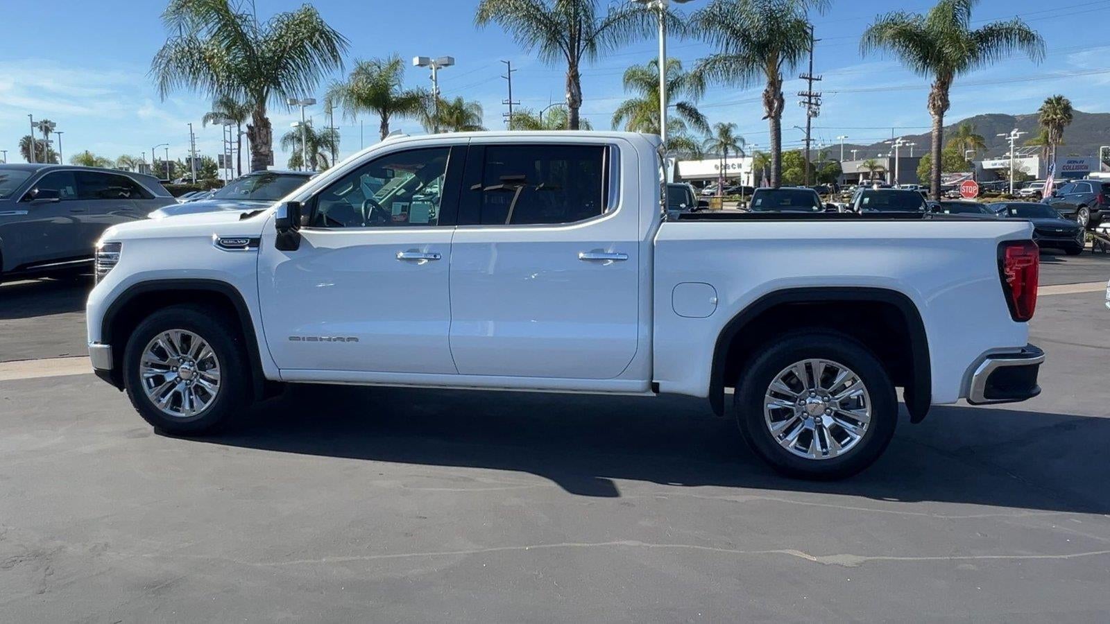 2025 GMC Sierra 1500 SLT