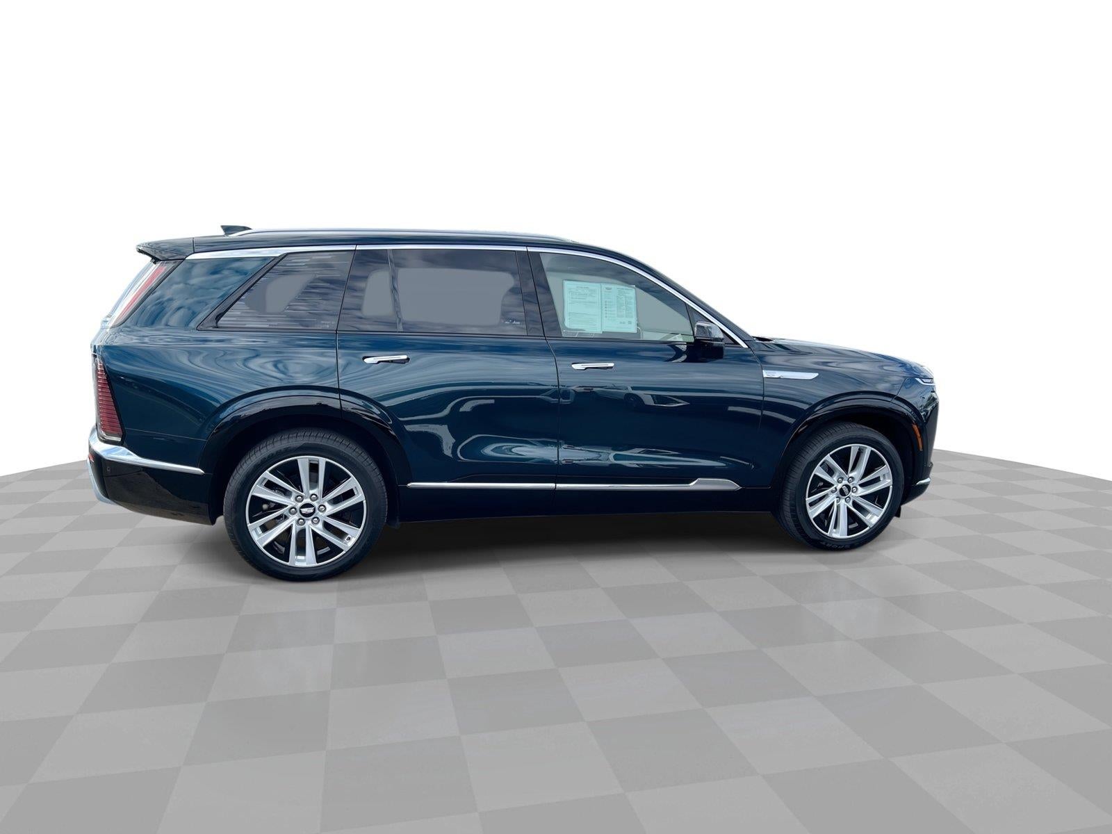 2026 Cadillac VISTIQ Luxury