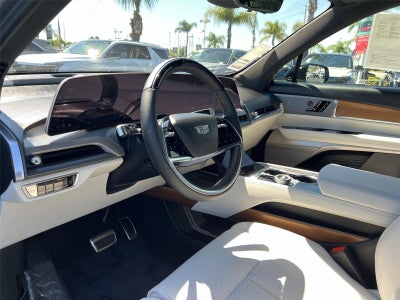 2026 Cadillac VISTIQ Sport
