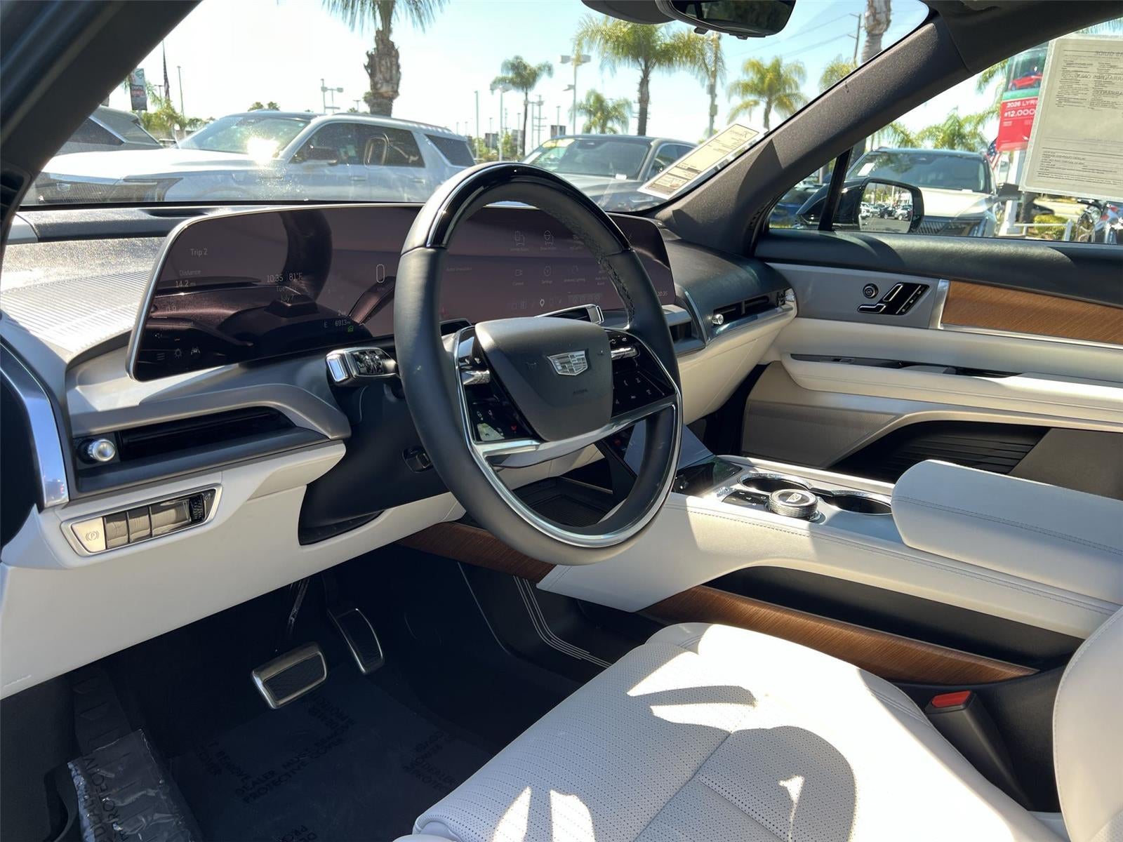 2026 Cadillac VISTIQ Sport