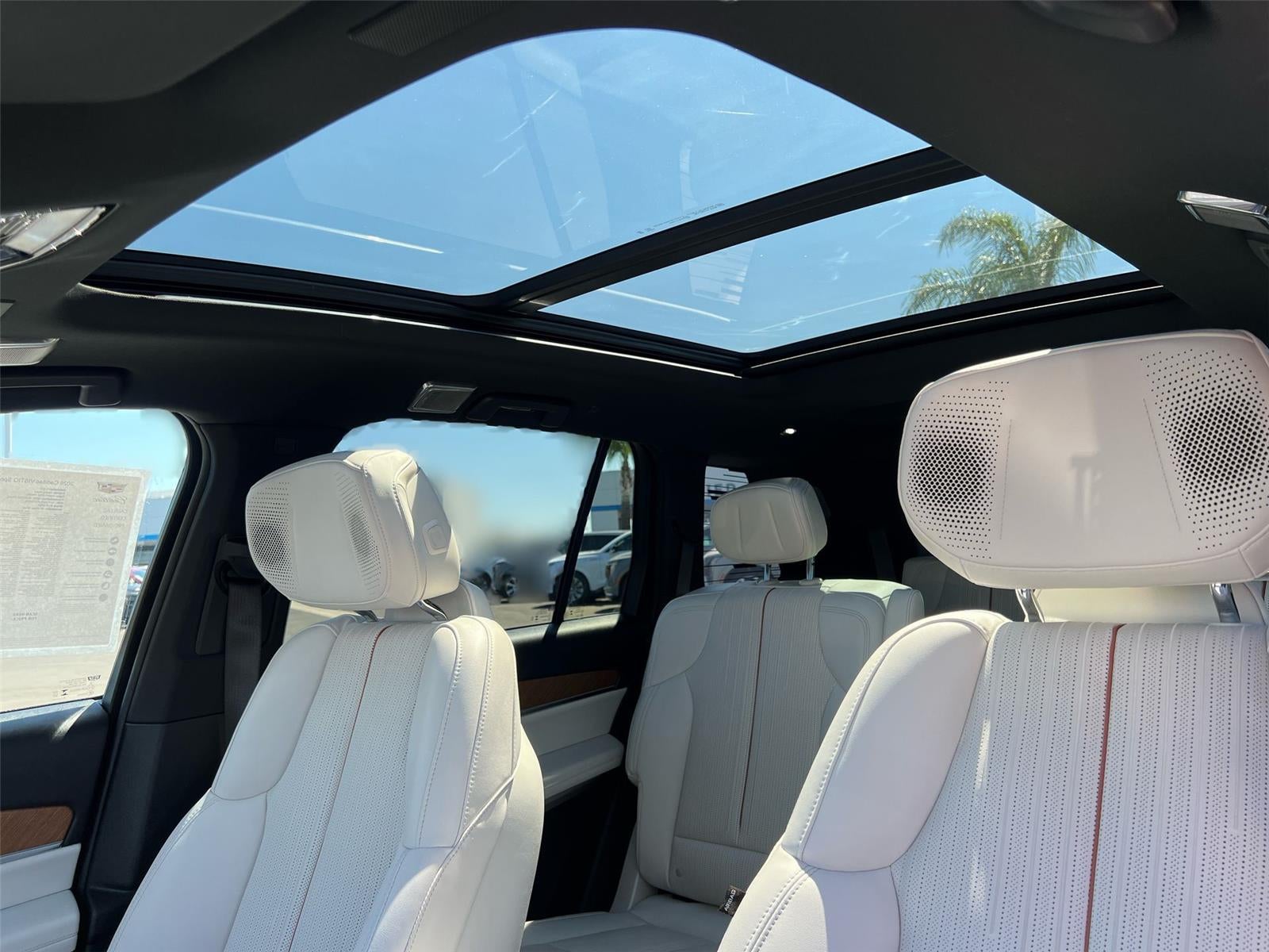 2026 Cadillac VISTIQ Sport