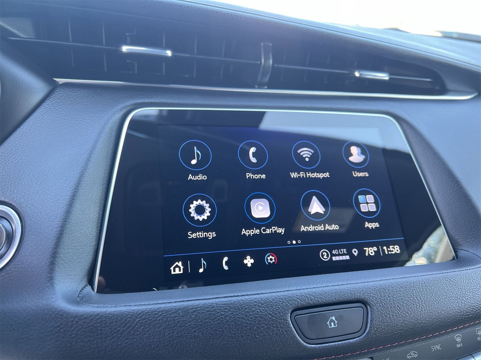 2022 Cadillac XT4 Sport