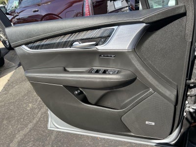 2025 Cadillac XT6 Premium Luxury