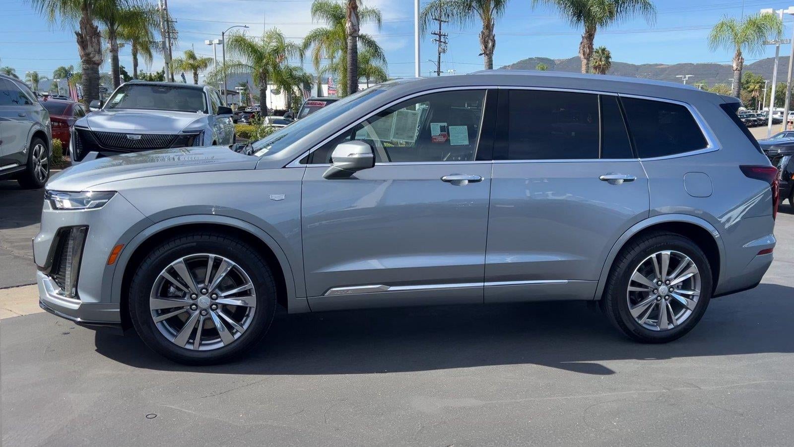 2025 Cadillac XT6 Premium Luxury
