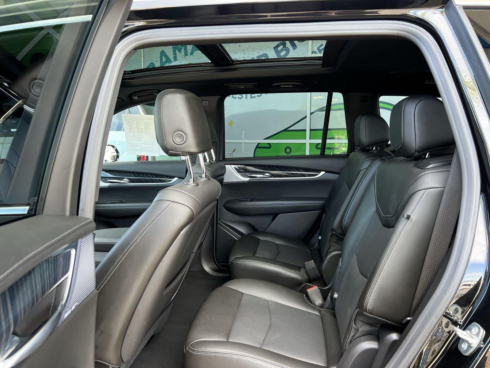 2025 Cadillac XT6 Premium Luxury