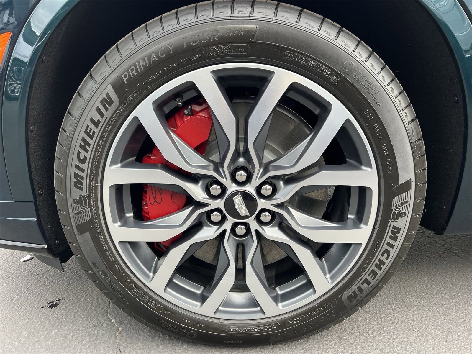 2025 Cadillac XT6 Sport