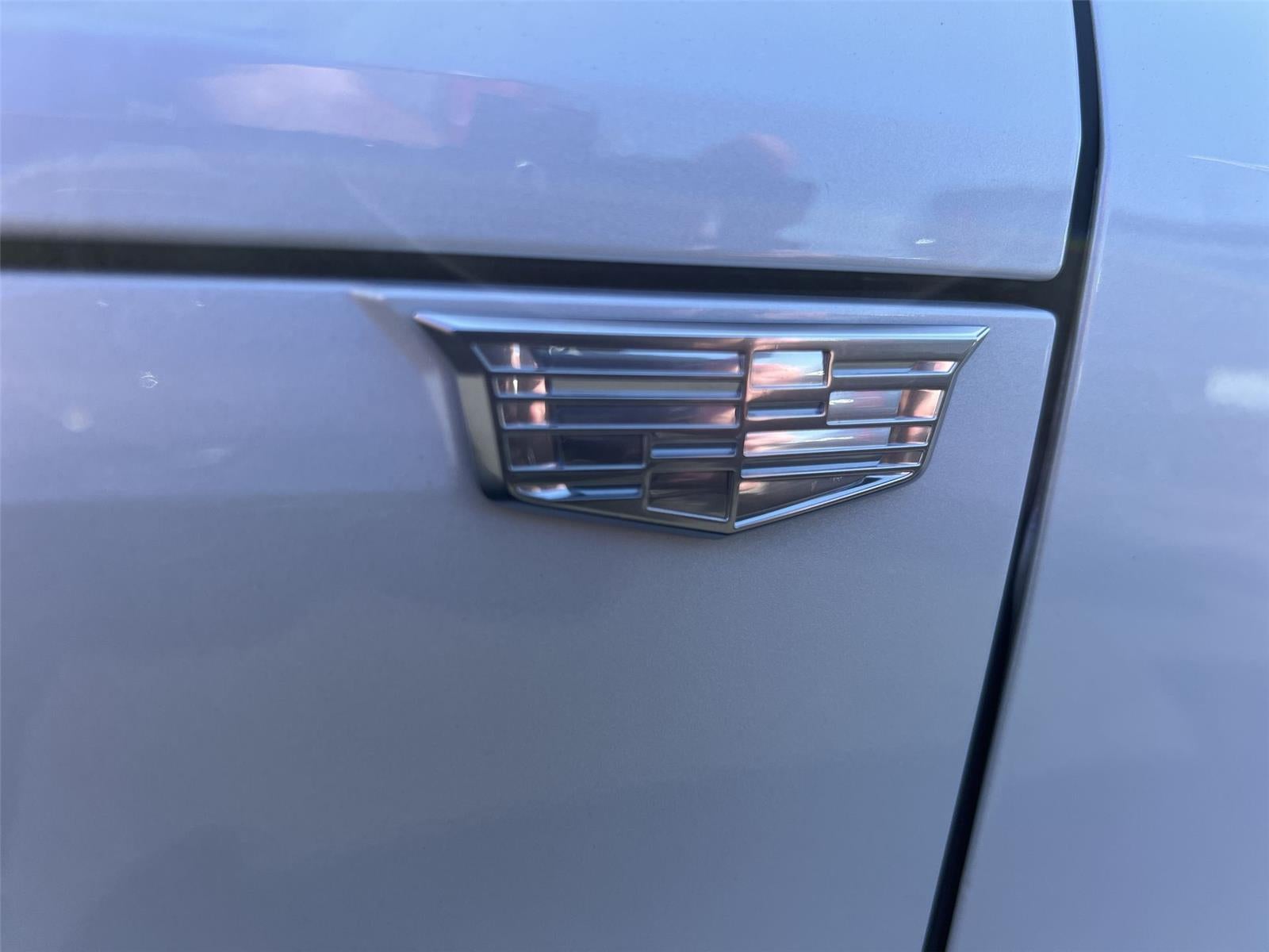 2025 Cadillac LYRIQ Luxury 1