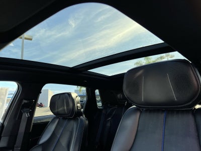 2024 Cadillac LYRIQ Luxury 2