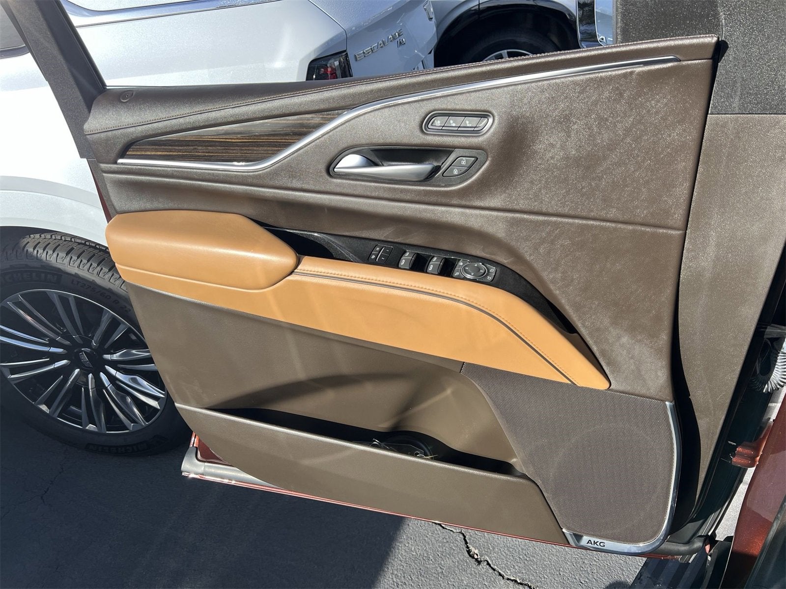 2023 Cadillac Escalade Sport