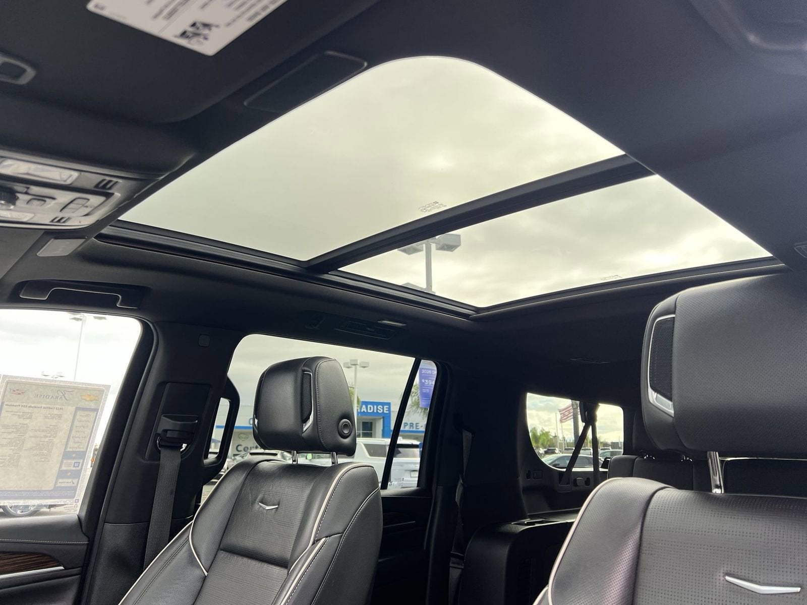 2022 Cadillac Escalade ESV Premium Luxury