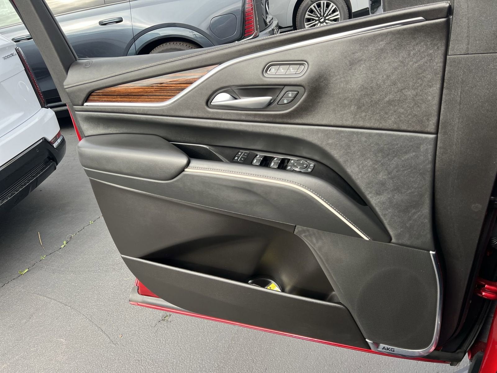 2022 Cadillac Escalade ESV Premium Luxury