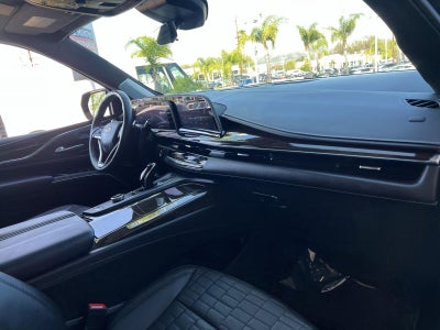 2024 Cadillac Escalade ESV Sport Platinum