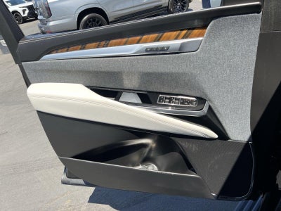 2025 Cadillac Escalade Premium Luxury Platinum