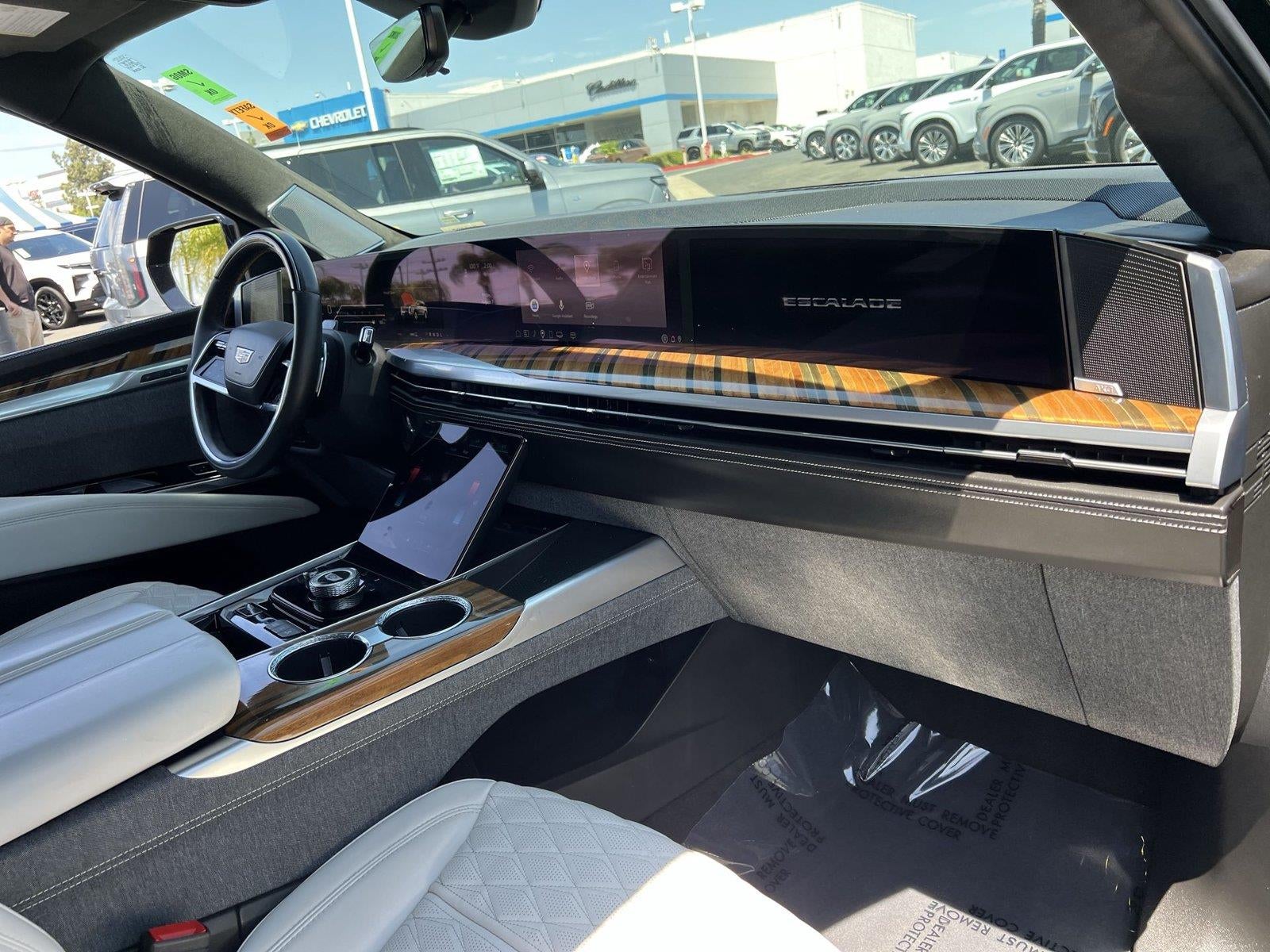 2025 Cadillac Escalade Premium Luxury Platinum
