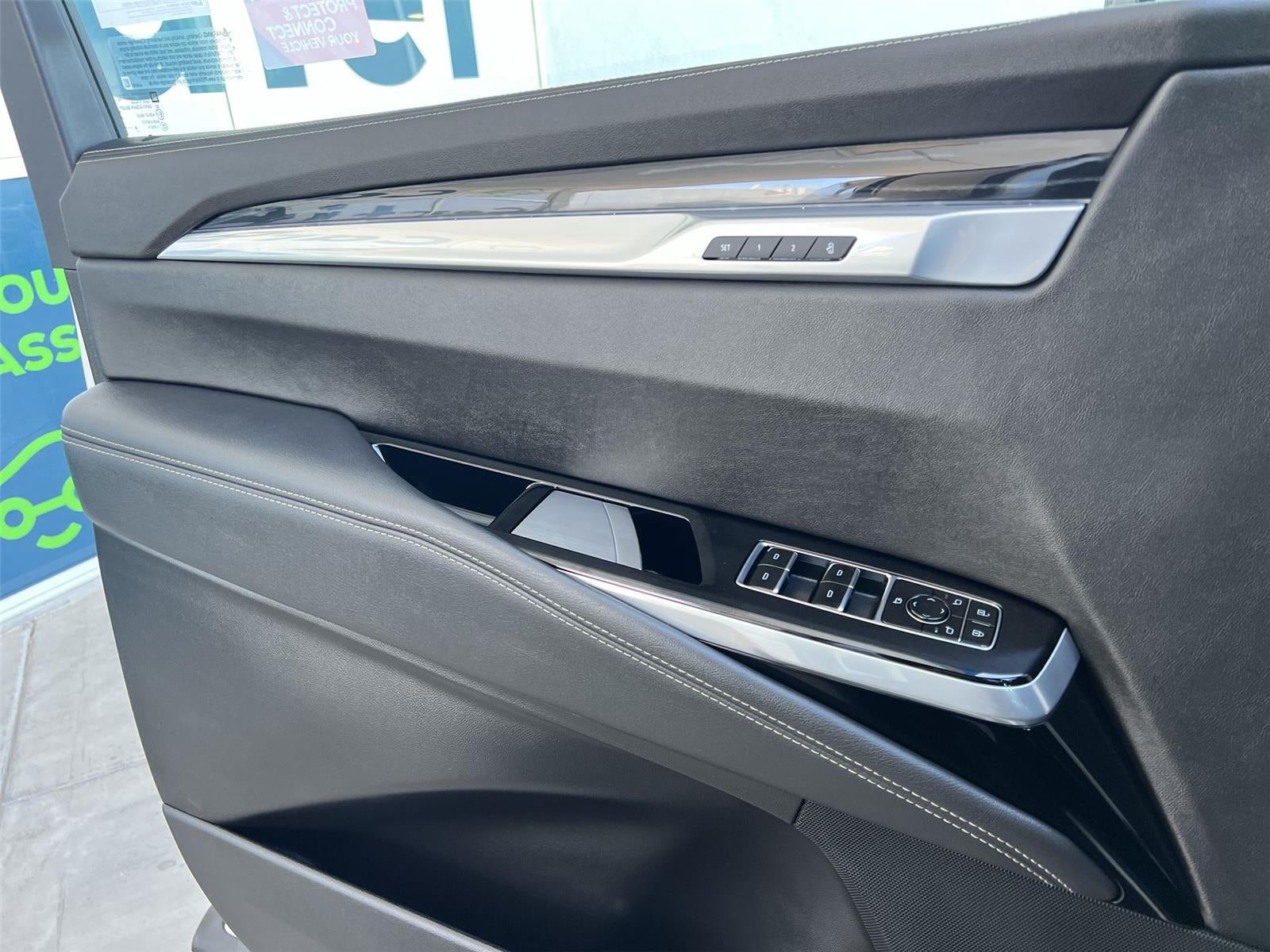 2025 Cadillac Escalade Sport