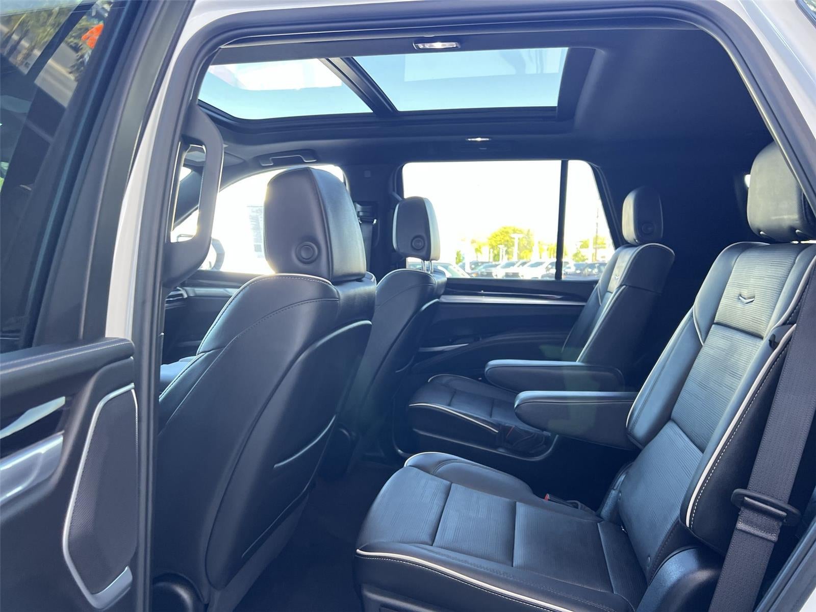 2025 Cadillac Escalade Sport