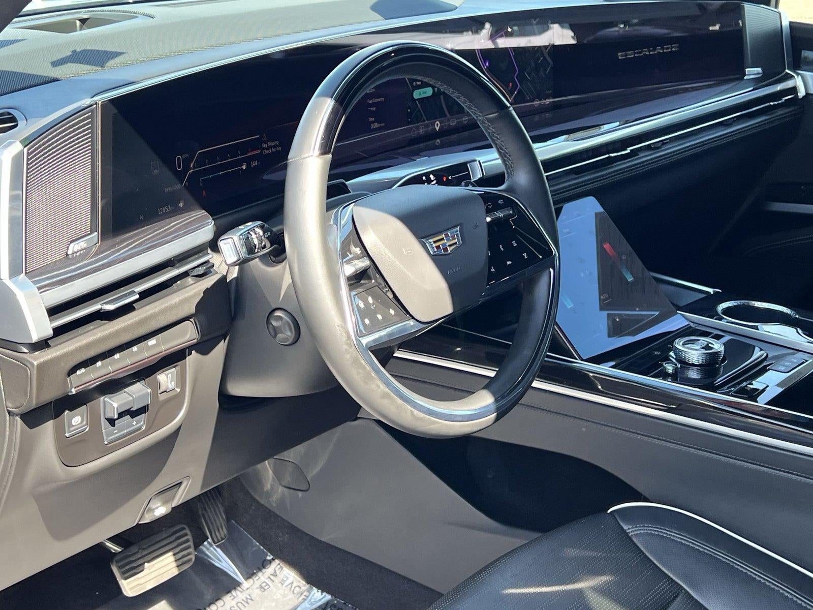 2025 Cadillac Escalade ESV Sport