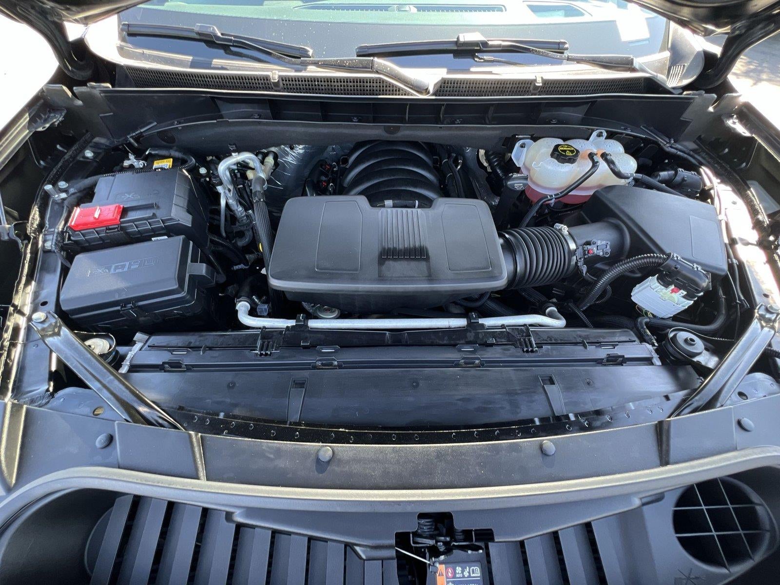 2025 Cadillac Escalade ESV Sport