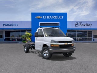 2026 Chevrolet Express Cutaway 3500 1WT