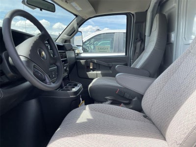 2026 Chevrolet Express Cutaway 3500 1WT