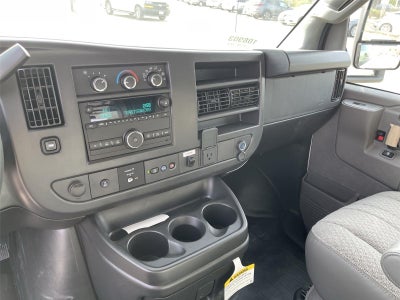 2026 Chevrolet Express Cutaway 3500 1WT