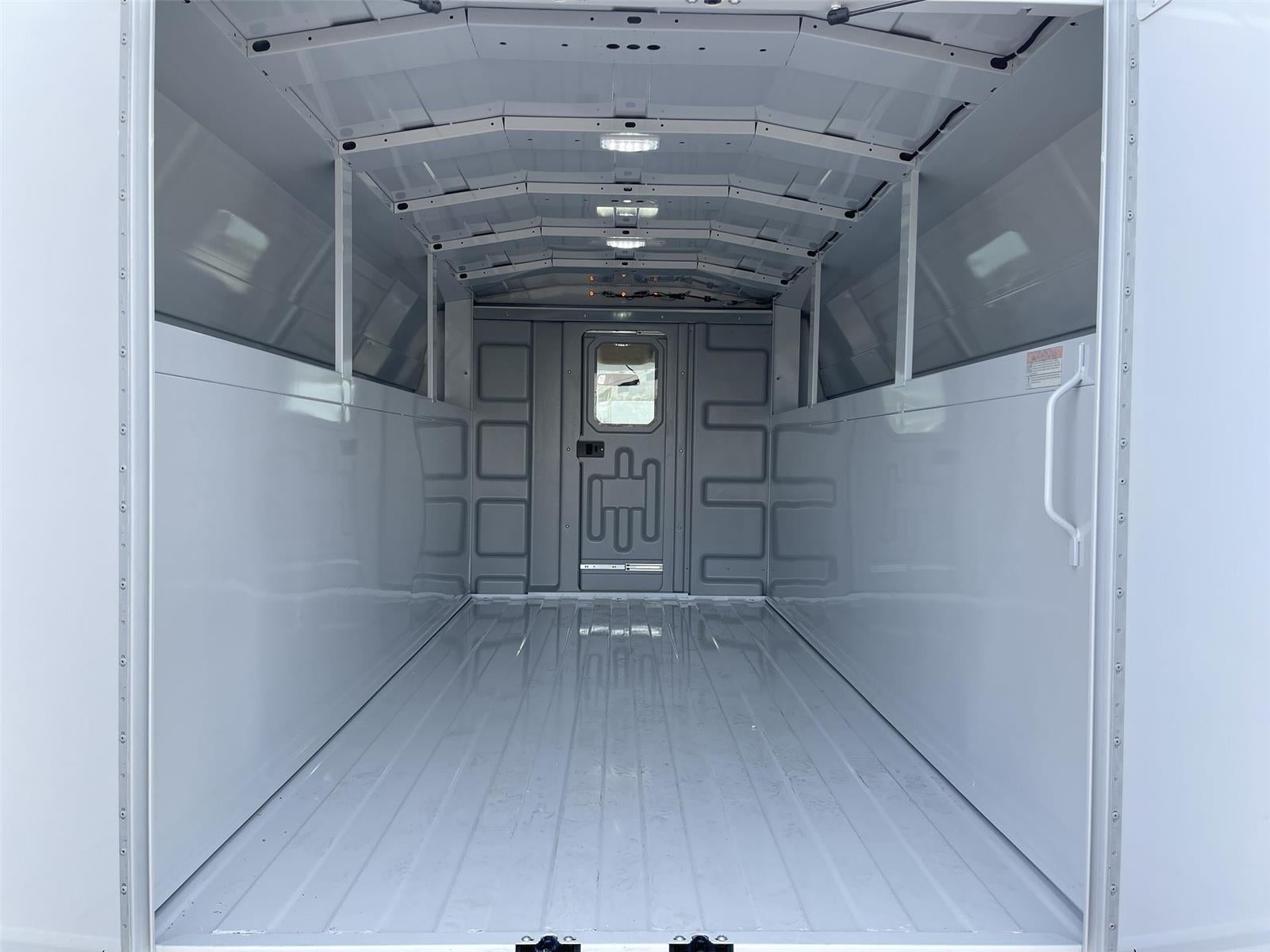 2026 Chevrolet Express Cutaway 3500 1WT