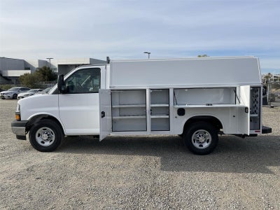 2026 Chevrolet Express Cutaway 3500 1WT