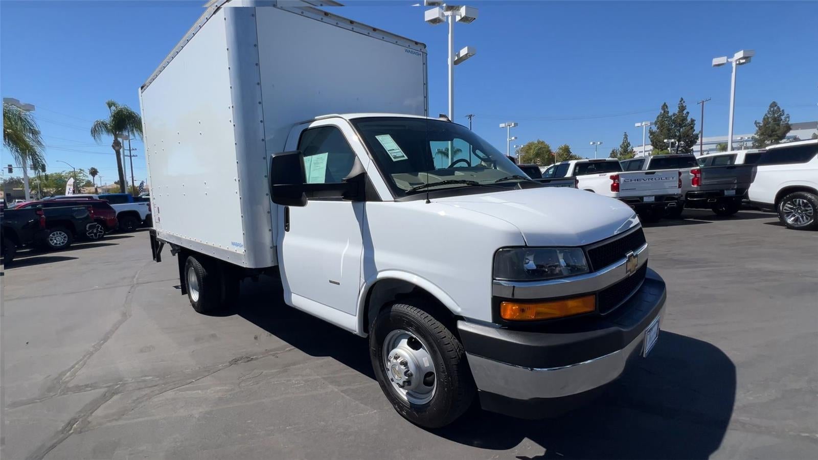 2024 Chevrolet Express Cutaway 3500 Work Van
