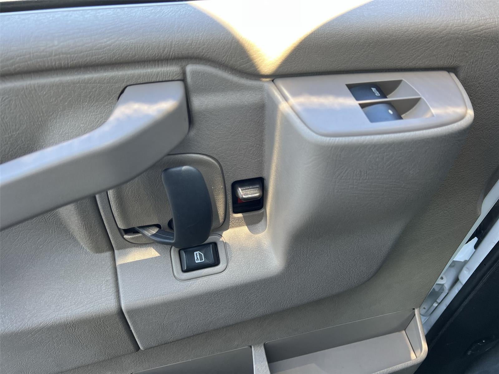 2024 Chevrolet Express Cutaway 3500 Work Van