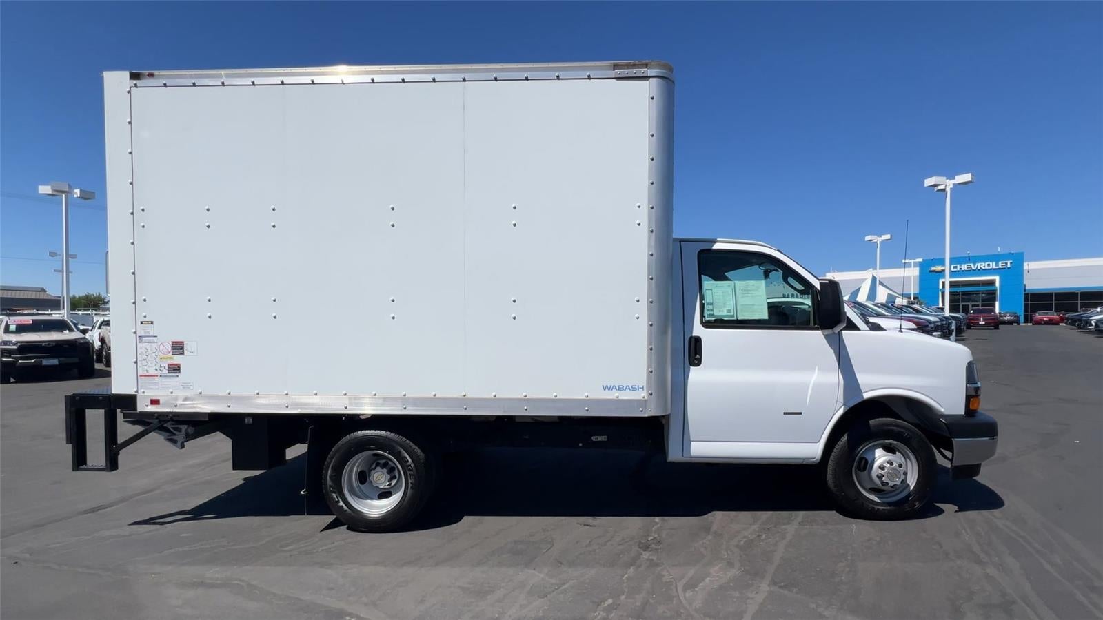2024 Chevrolet Express Cutaway 3500 Work Van