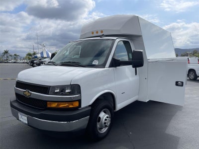 2025 Chevrolet Express Cutaway 3500 1WT