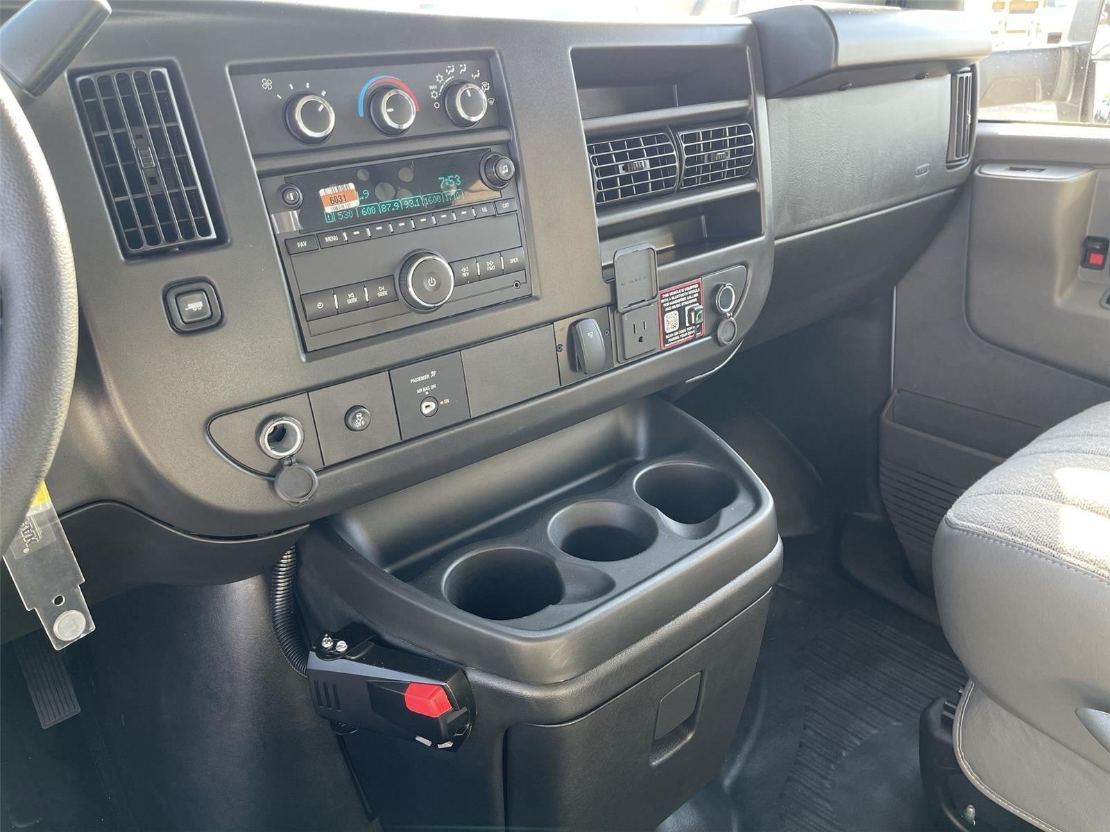 2026 Chevrolet Express Cutaway 4500 2WT