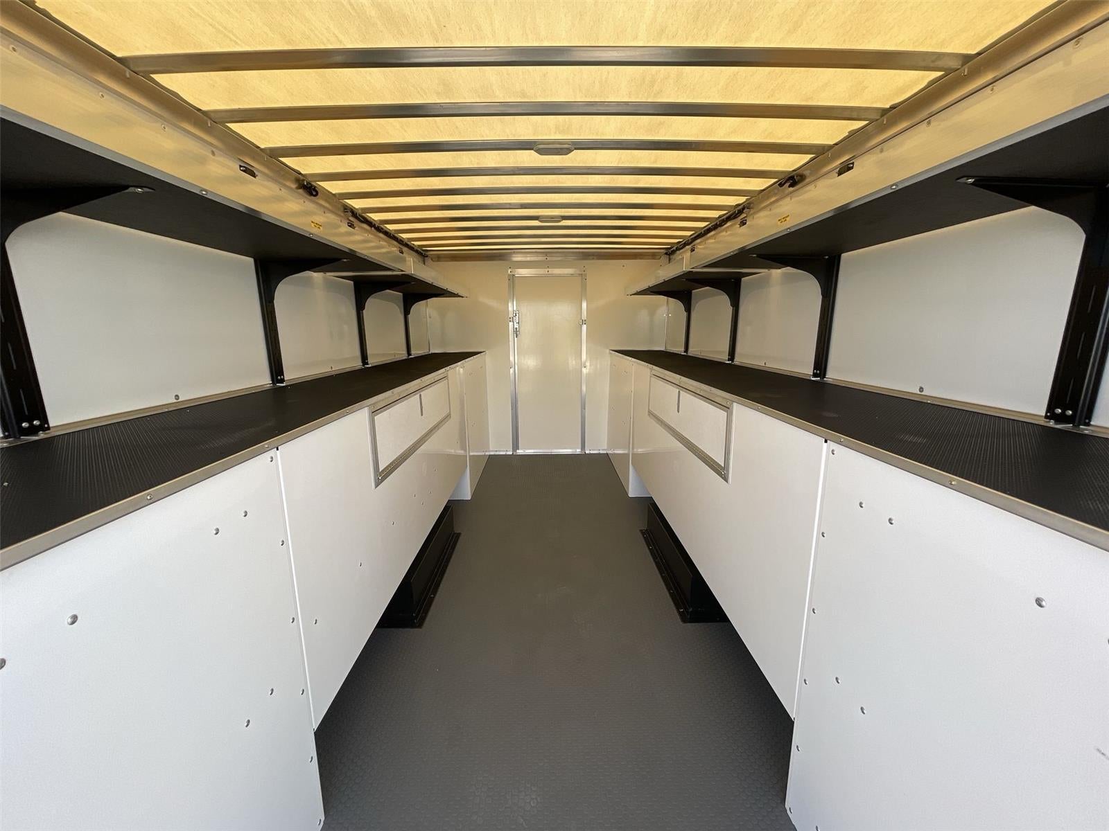 2026 Chevrolet Express Cutaway 4500 2WT