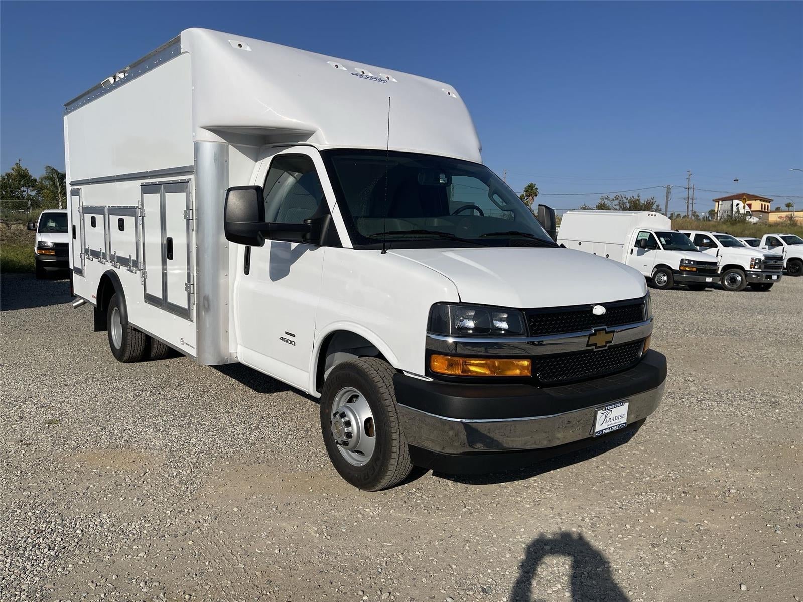 2026 Chevrolet Express Cutaway 4500 2WT