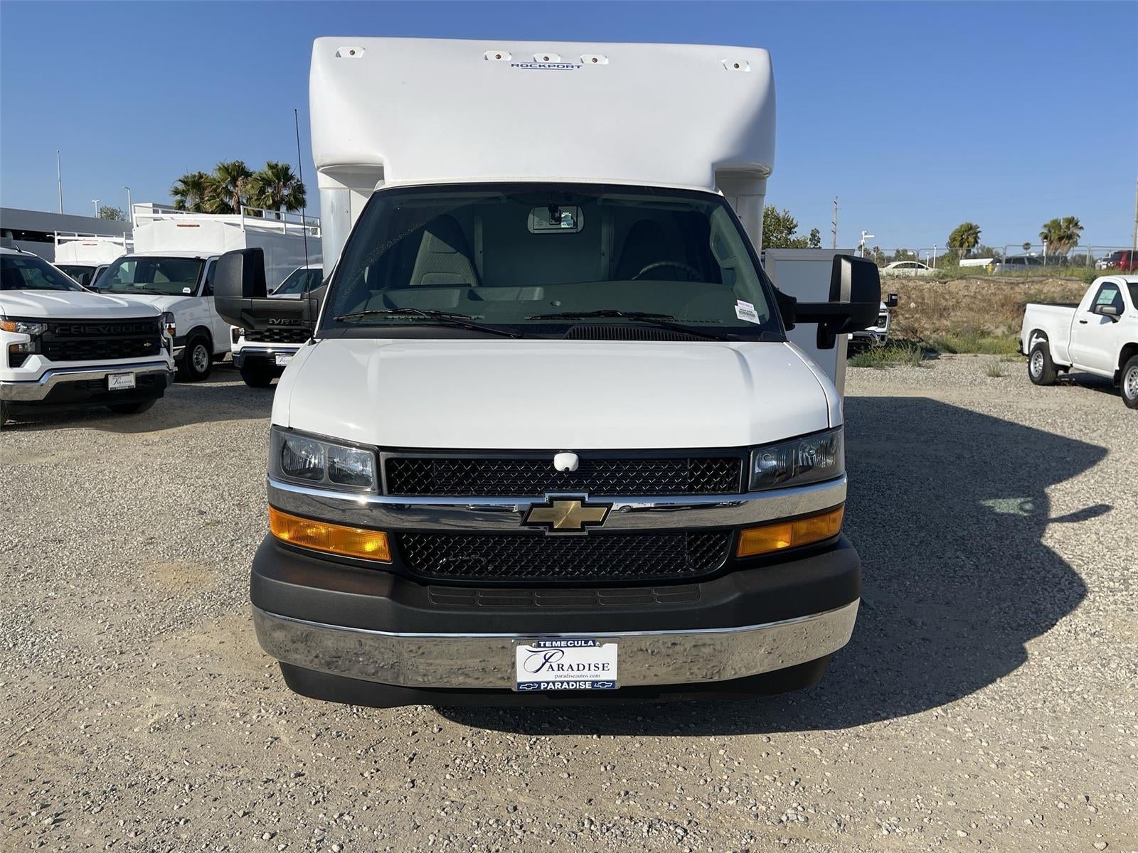 2026 Chevrolet Express Cutaway 4500 2WT