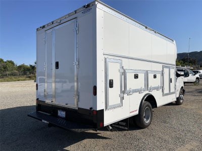 2026 Chevrolet Express Cutaway 4500 2WT