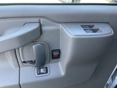 2024 Chevrolet Express Cutaway 4500 2WT