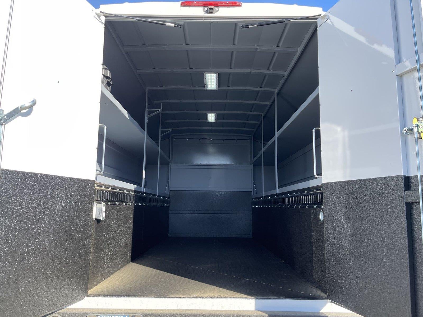 2024 Chevrolet Express Cutaway 4500 2WT