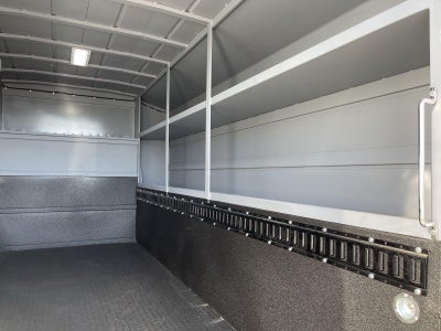 2024 Chevrolet Express Cutaway 4500 2WT