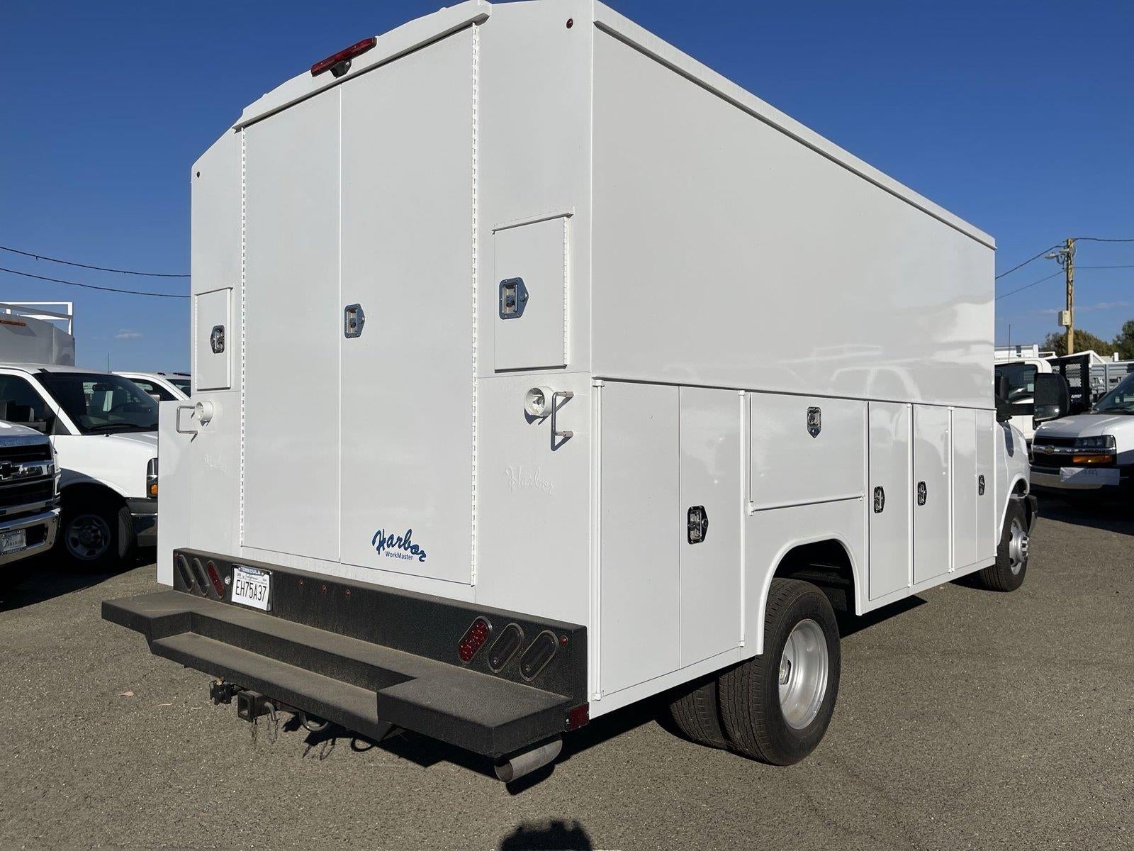 2024 Chevrolet Express Cutaway 4500 2WT