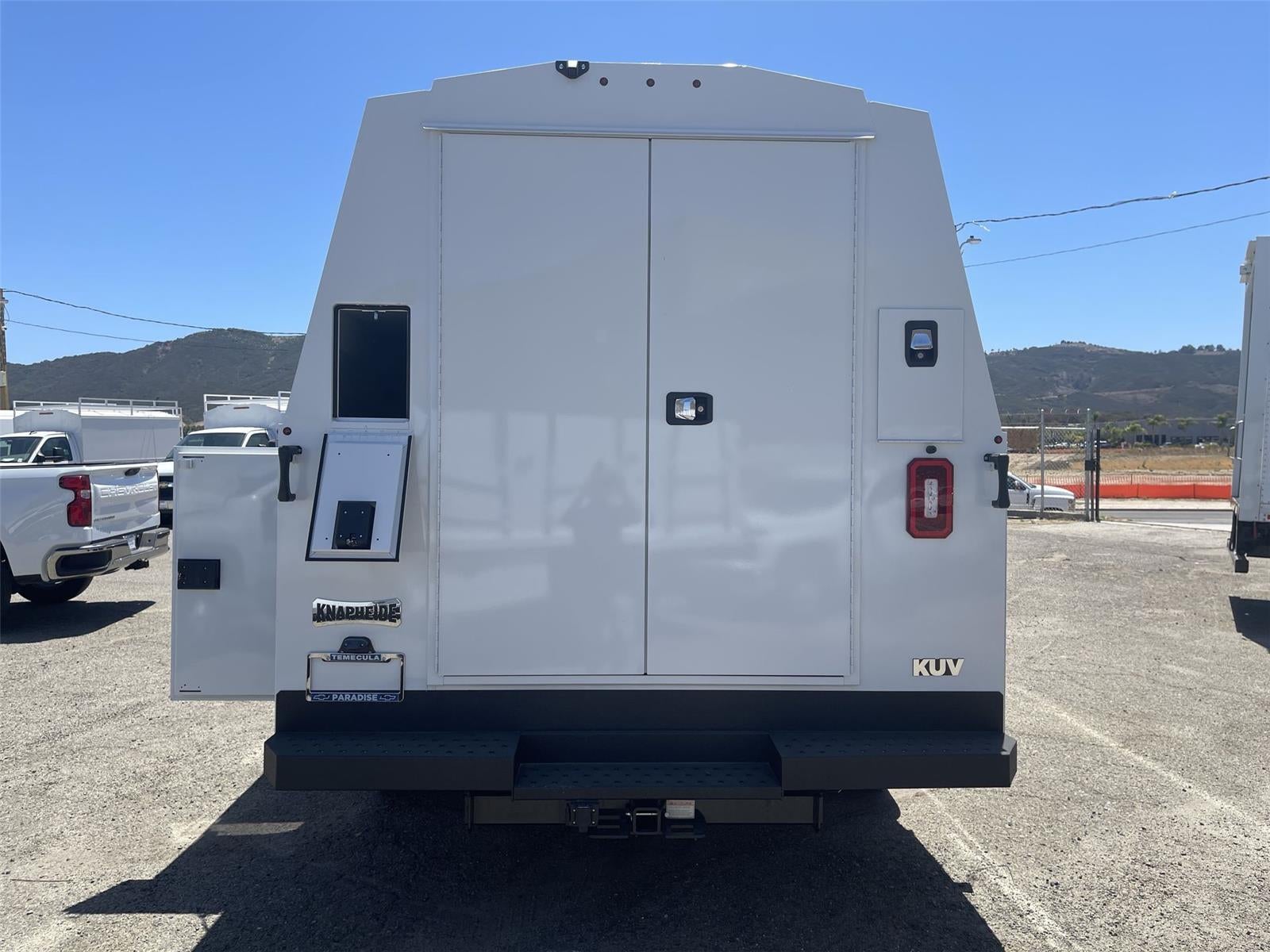 2026 Chevrolet Express Cutaway 4500 2WT