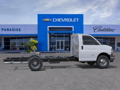 2026 Chevrolet Express Cutaway 4500 2WT