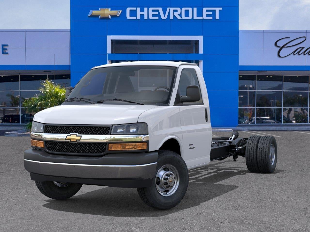 2026 Chevrolet Express Cutaway 4500 2WT