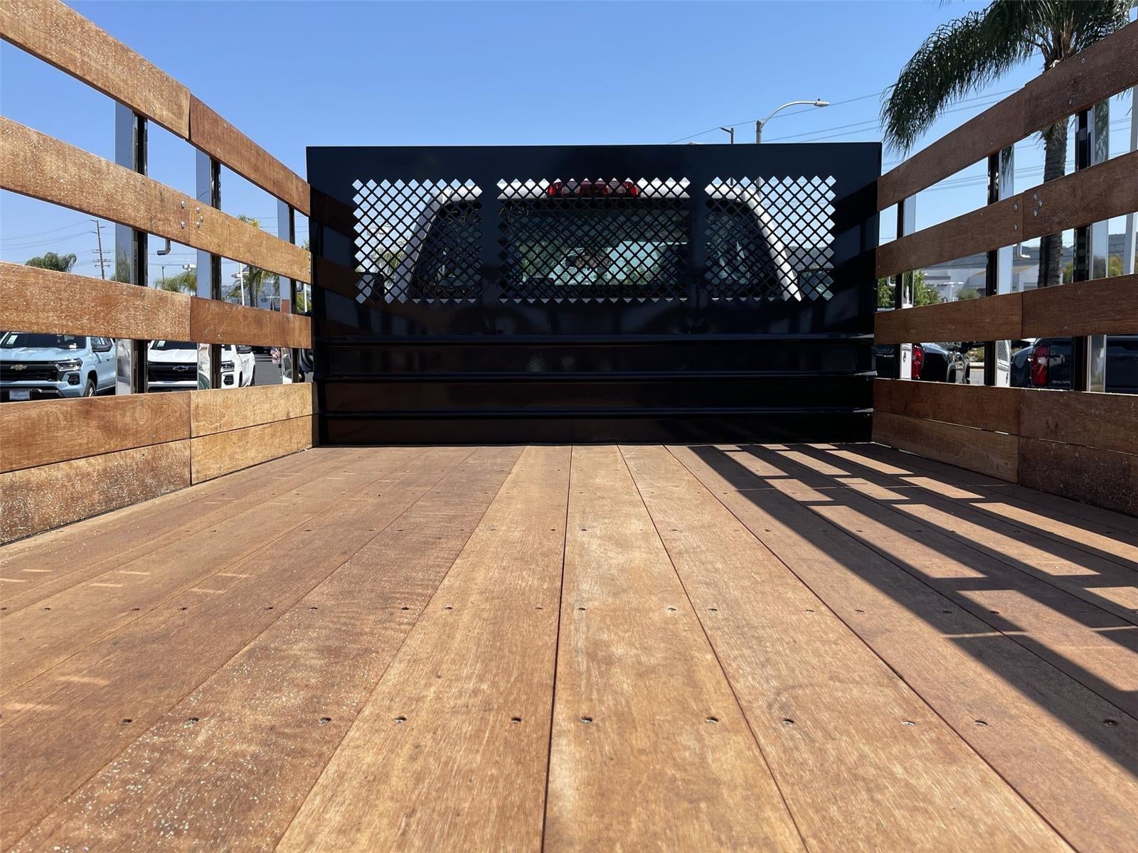 2025 Chevrolet Silverado 5500 HD Work Truck