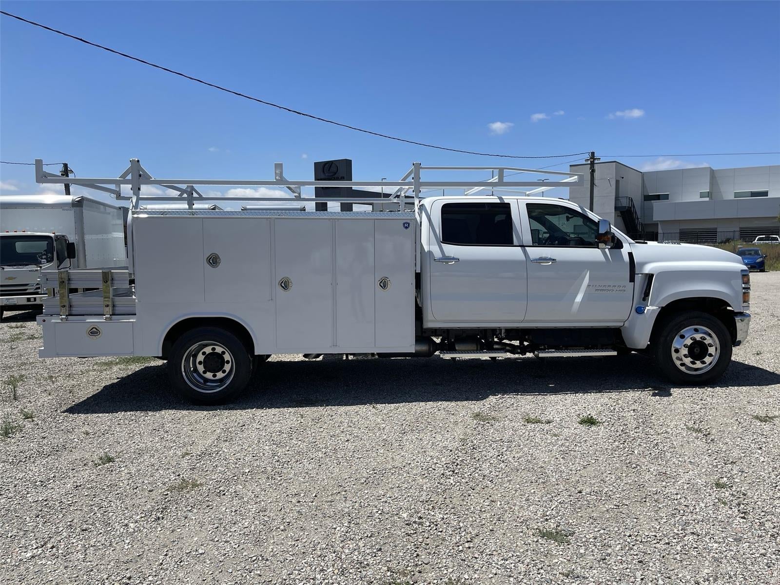 2026 Chevrolet Silverado 5500 HD LT