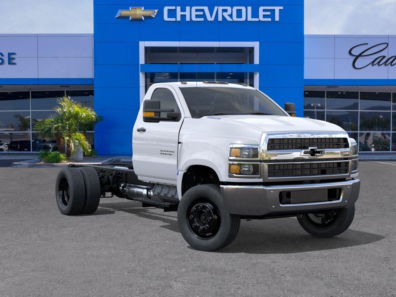 2025 Chevrolet Silverado 5500 HD Work Truck