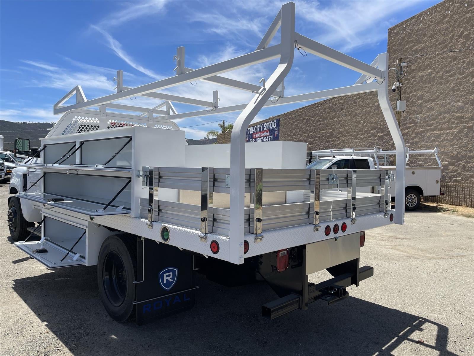 2025 Chevrolet Silverado 5500 HD Work Truck